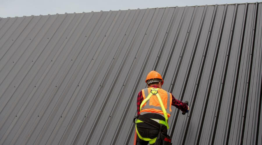 Professional gutter cleaning in Pleasant Unity, PA